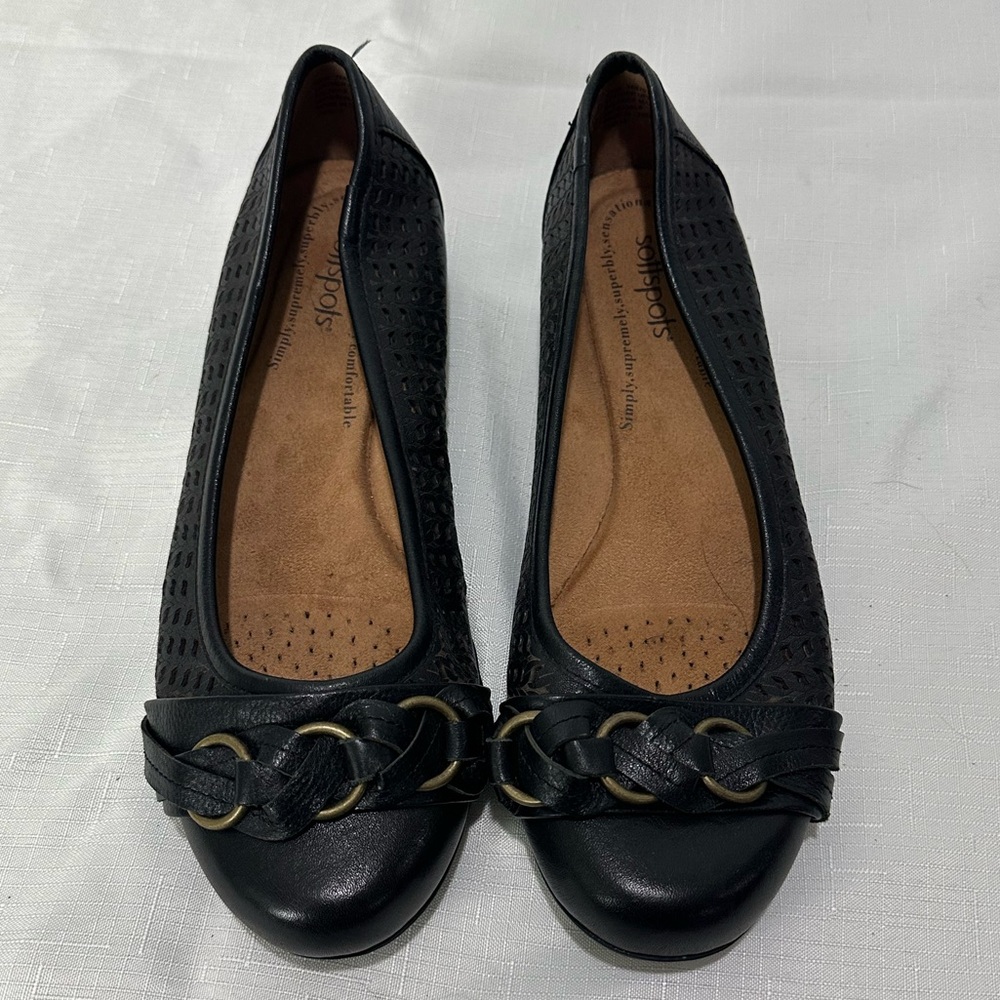 Softspots Black Perforated Shoes Size 9WW